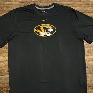Nike Mens Missouri Tigers shirt XL